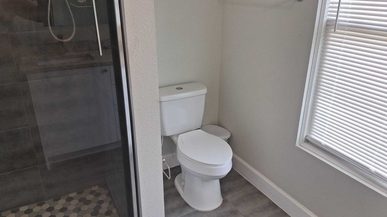 Photo of Bathroom in Taft