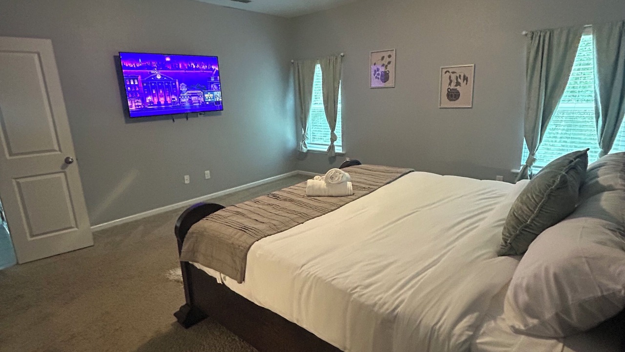 Photo of Bedroom in Orange Park