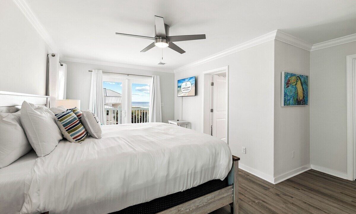 Photo of Bedroom in Mexico Beach