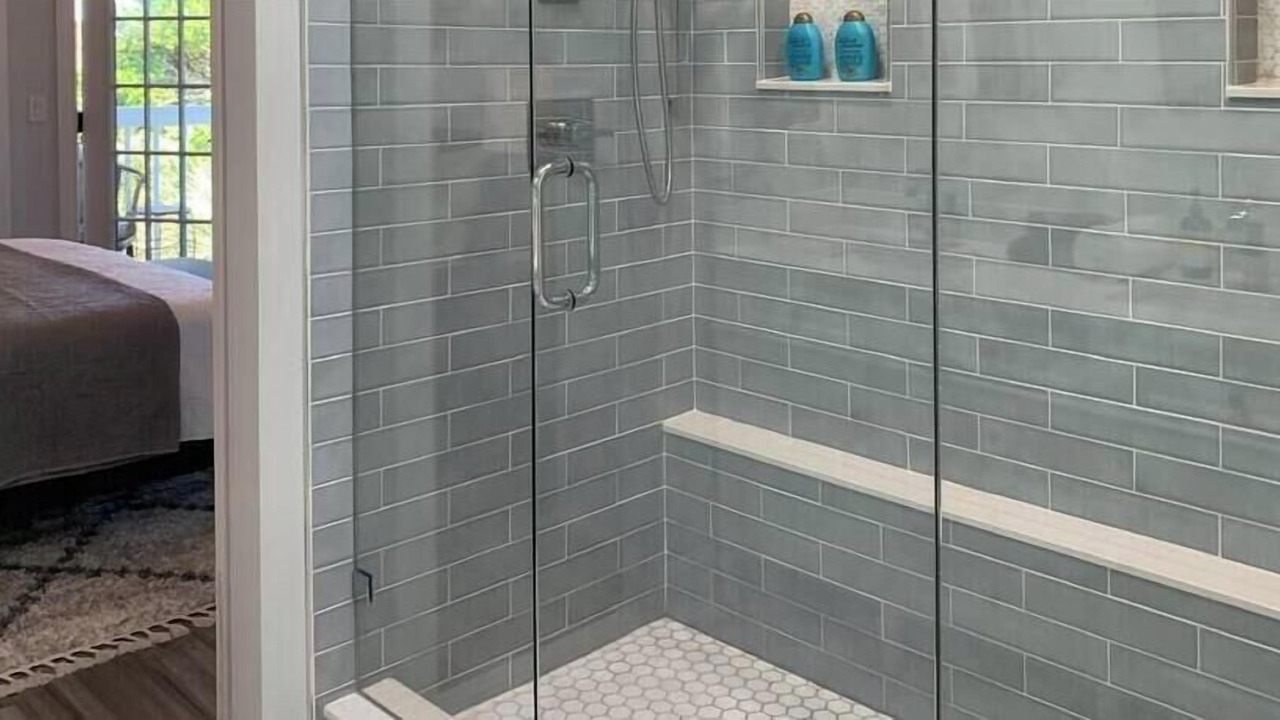 Photo of Bathroom in Neptune Beach