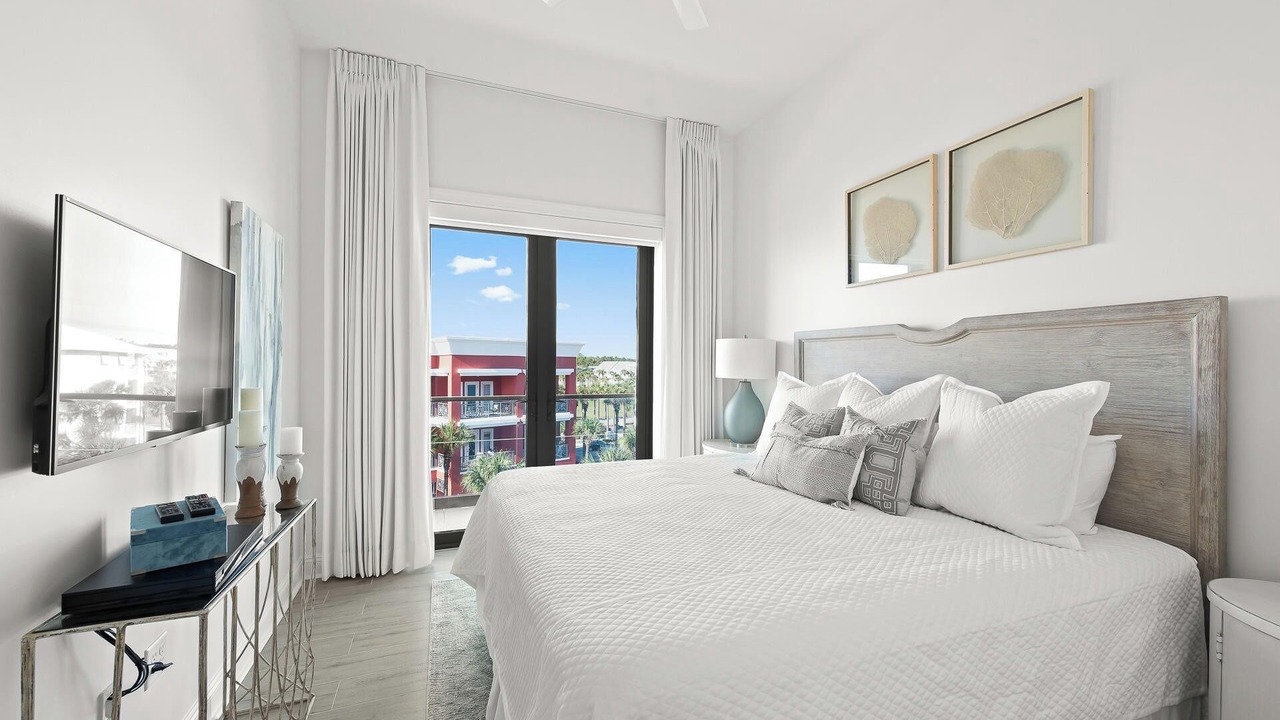 Photo of Bedroom in Gulf Place