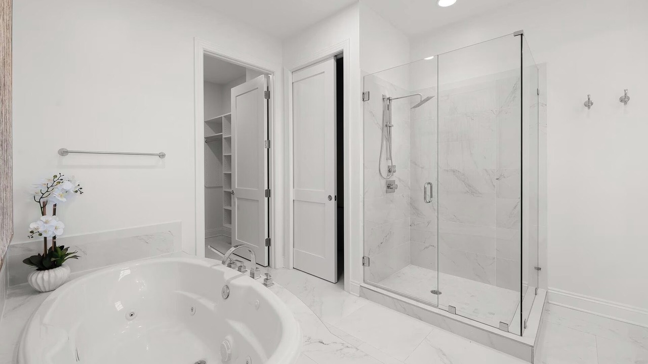 Photo of Bathroom in Gulf Place