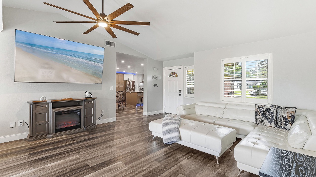 Photo of Livingroom in Allandale