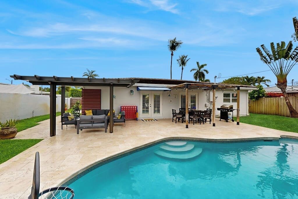 Photo of Outdoor in Coral Heights