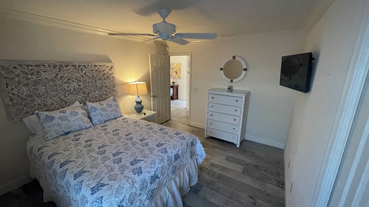 Photo of Bedroom in Lake Sumter Landing