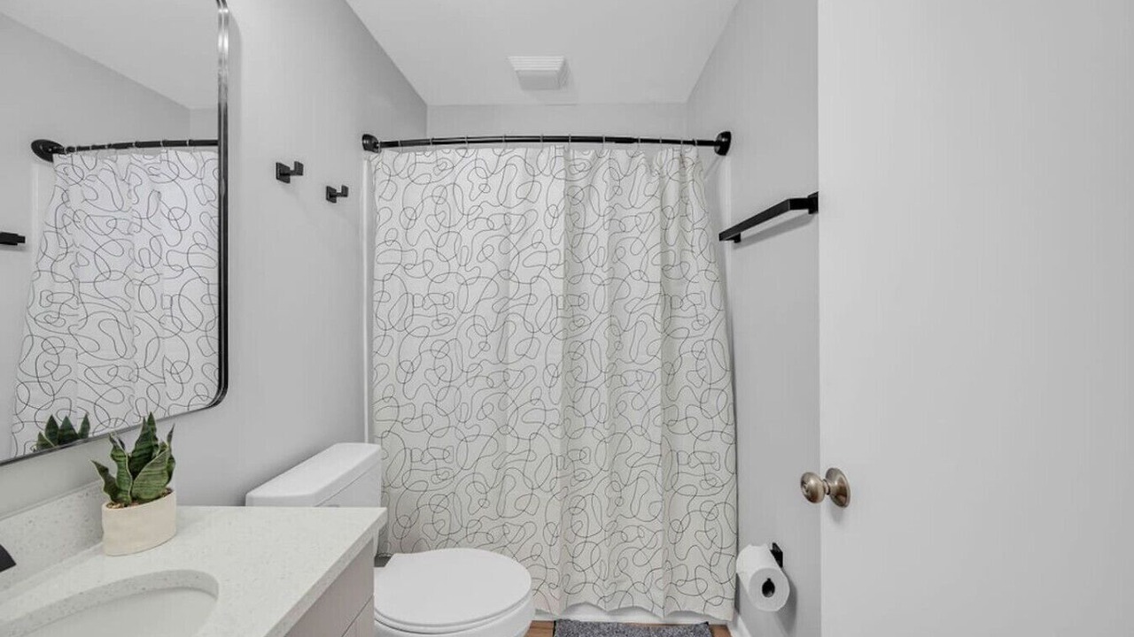 Photo of Bathroom in Holiday Harbors