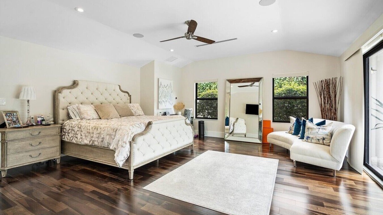 Photo of Bedroom in Lake Ida Shores