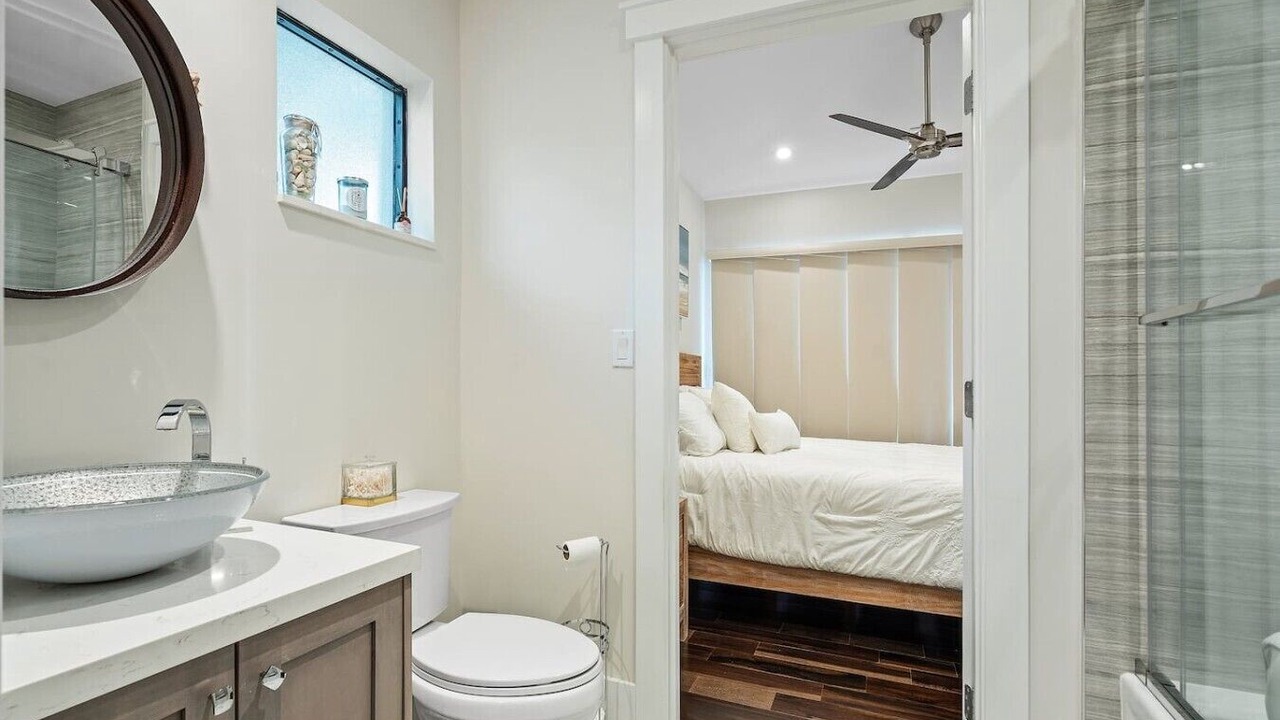 Photo of Bathroom in Lake Ida Shores
