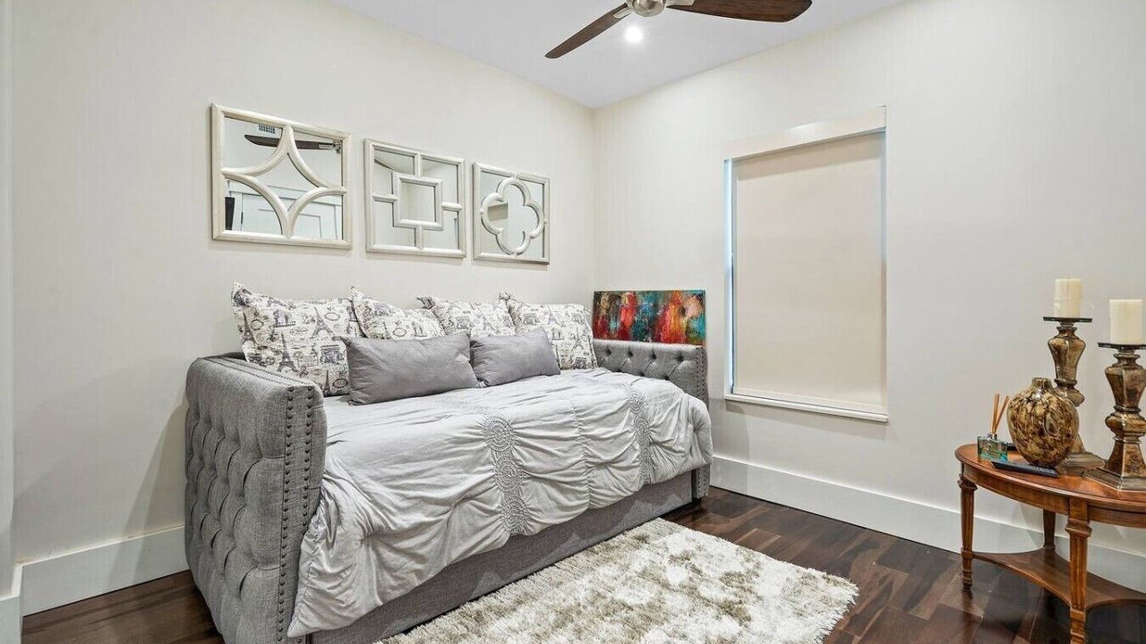 Photo of Bedroom in Lake Ida Shores