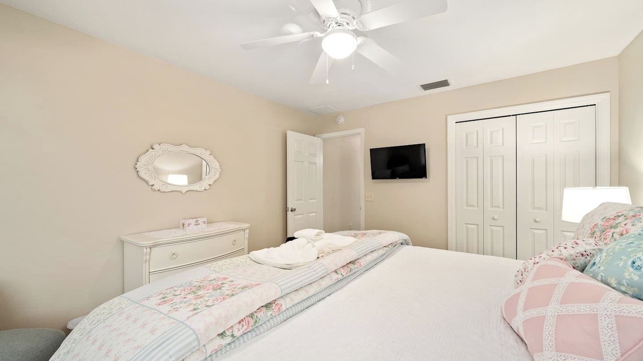 Photo of Bedroom in Liberty Park