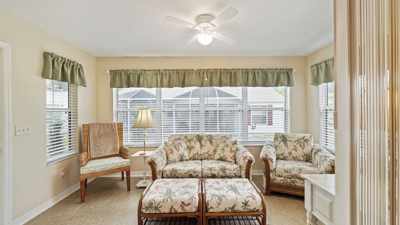 Photo of Livingroom in Liberty Park