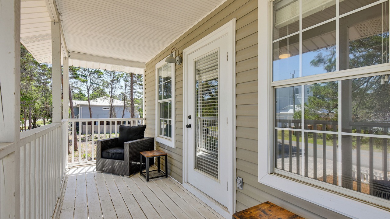 Photo of Patio Balcony in Gulfview Heights