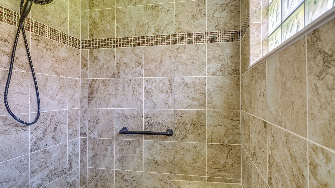 Photo of Bathroom in Fruitland Park