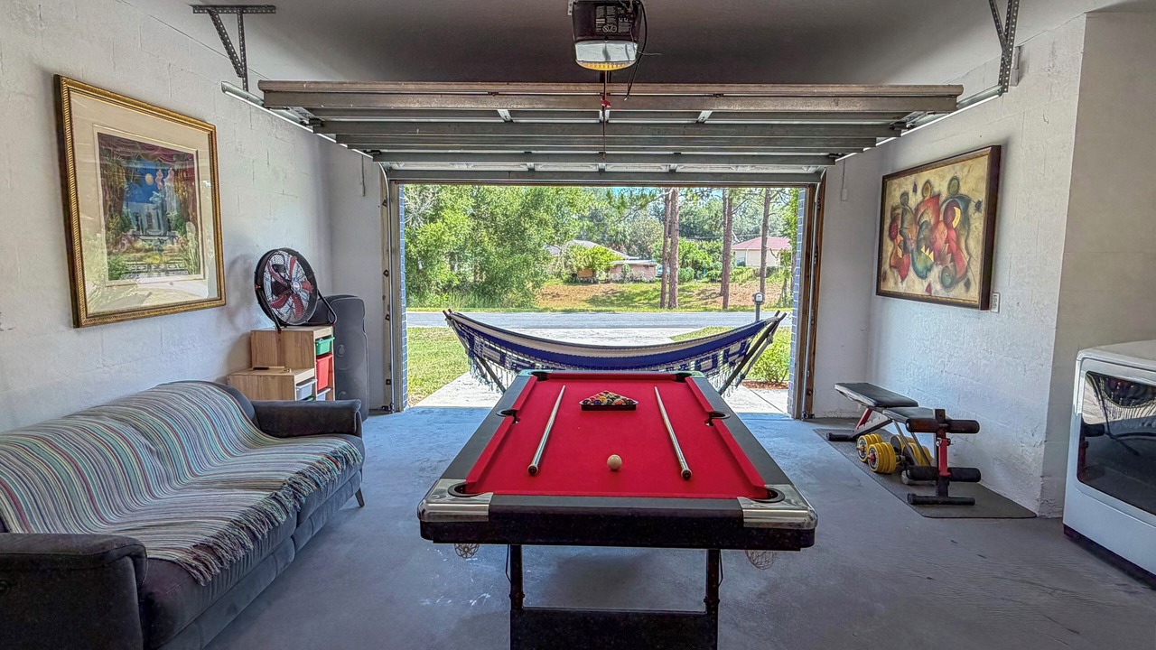 Photo of Bedroom in Silver Springs Shores