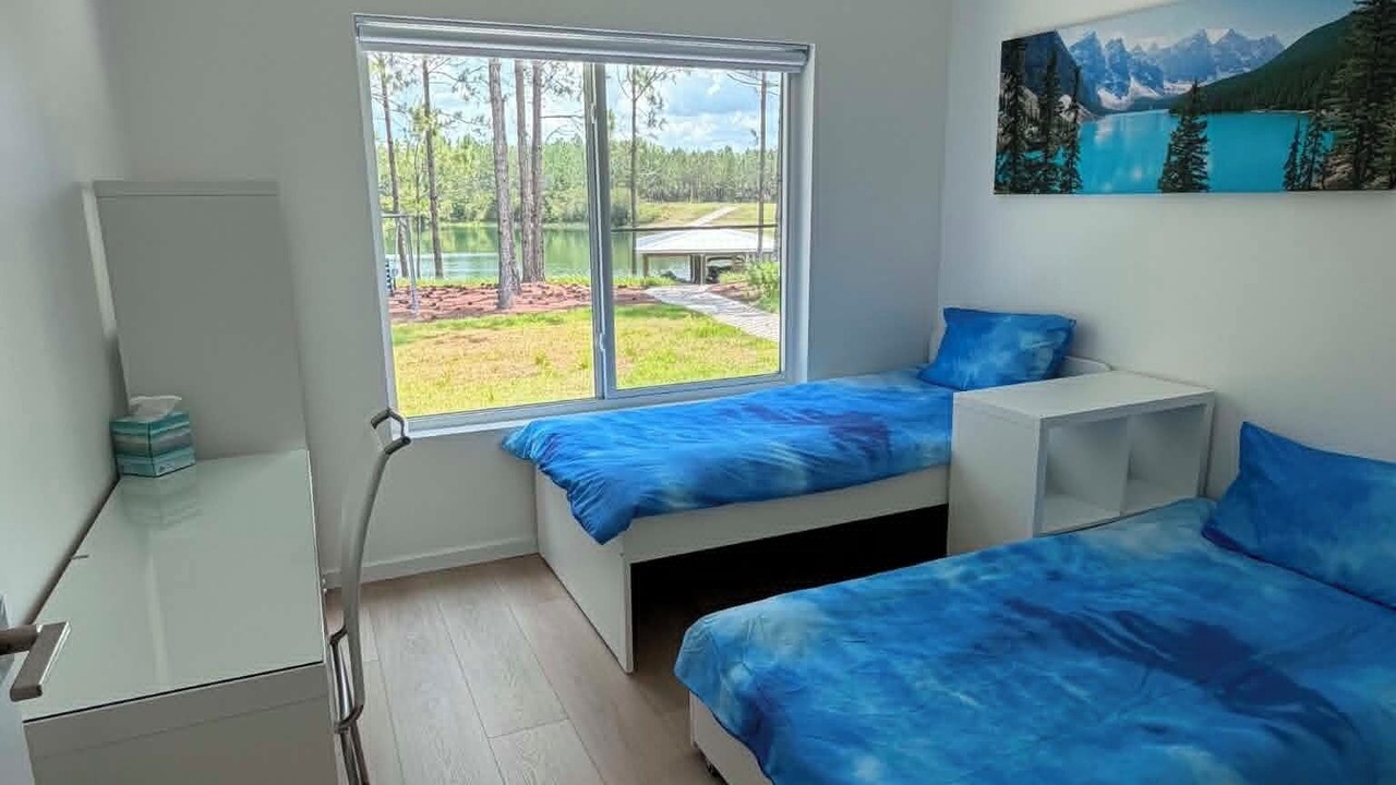 Photo of Bedroom in Glenwood