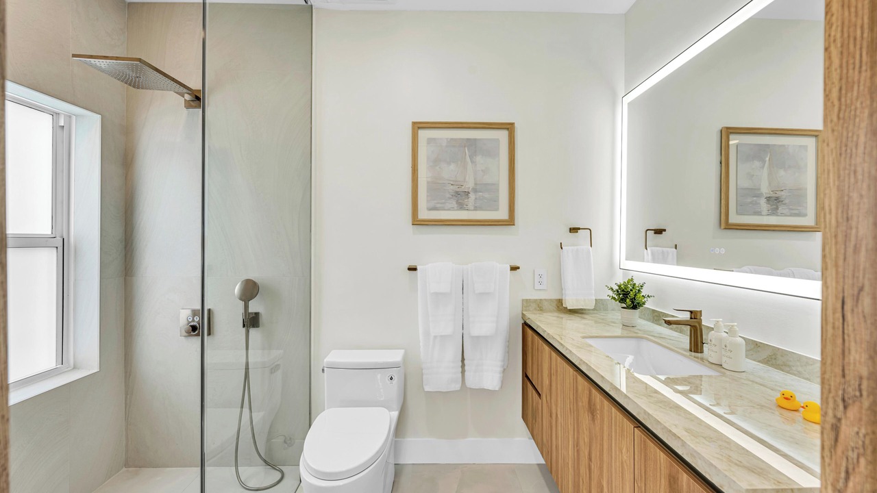 Photo of Bathroom in Lower Matecumbe Key