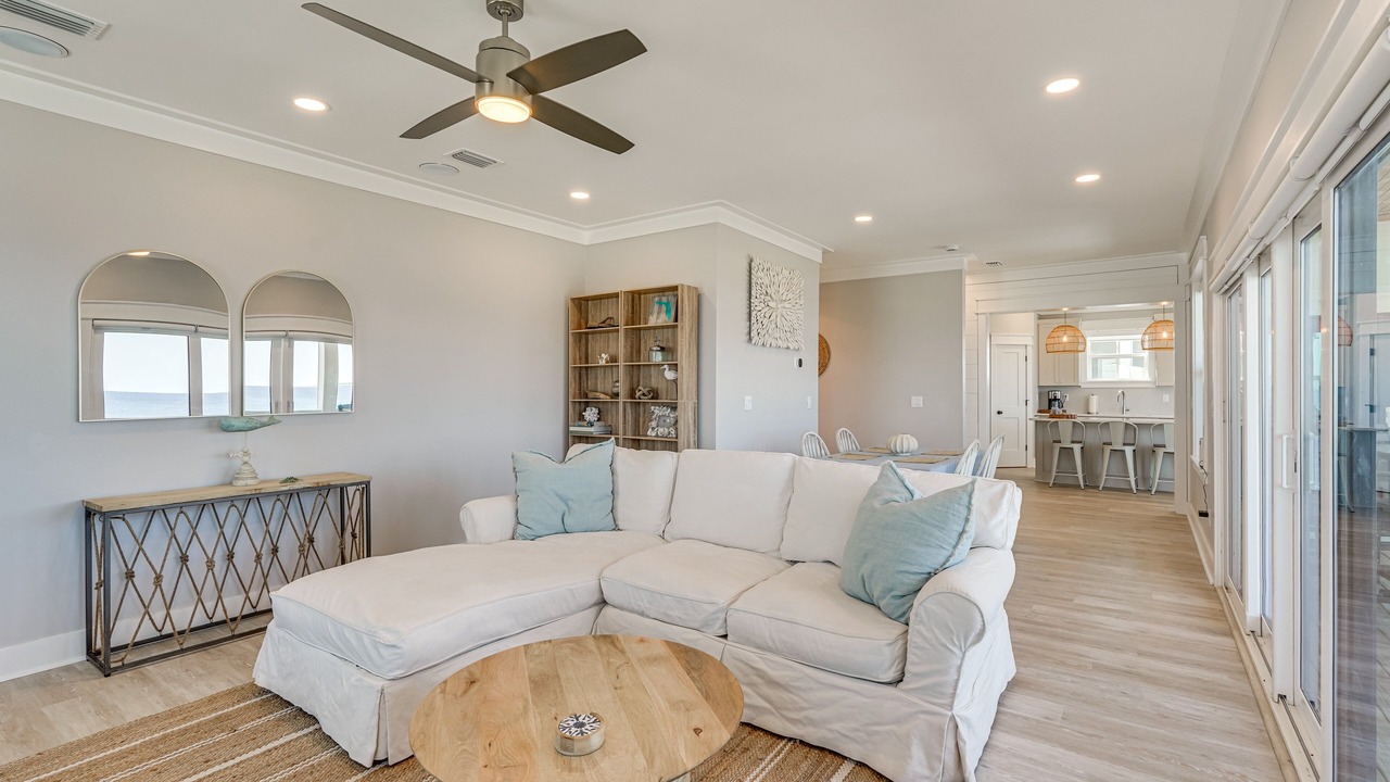 Photo of Livingroom in Port St. Joe