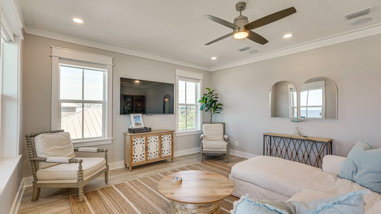 Photo of Livingroom in Port St. Joe