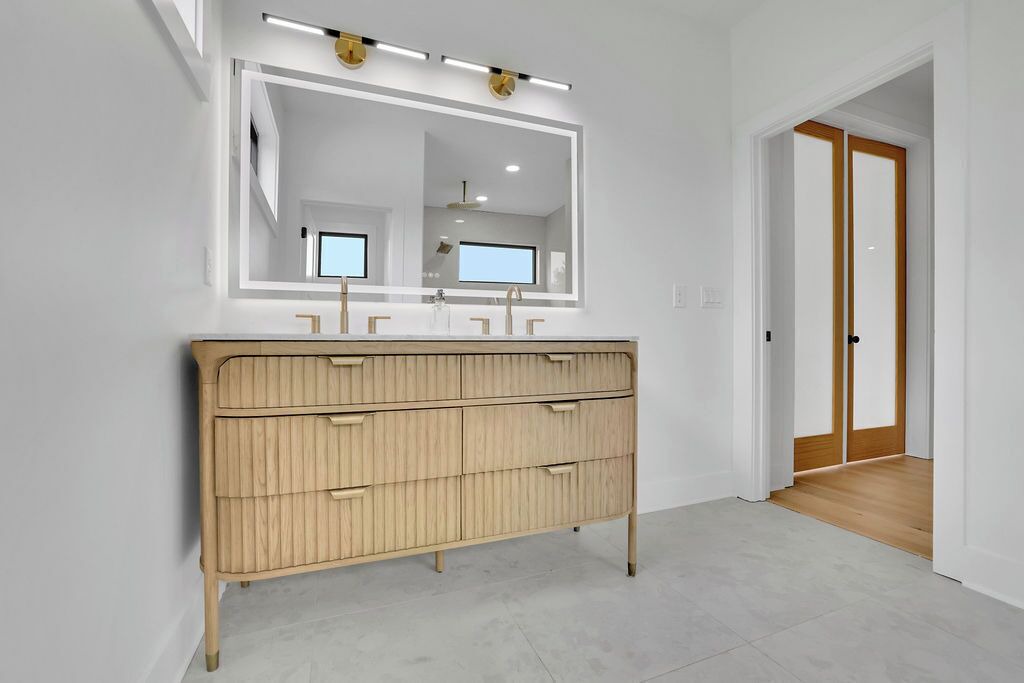Photo of Bathroom in Clarkdale