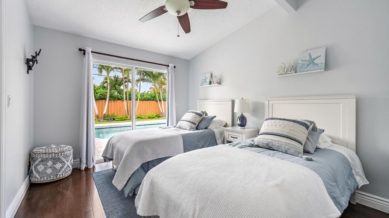 Photo of Bedroom in Florida North Atlantic Coast