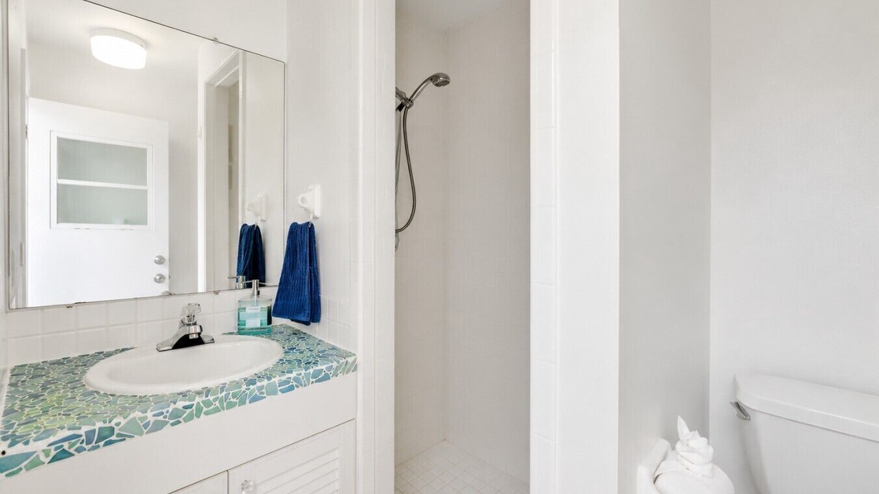 Photo of Bathroom in Oakford Park