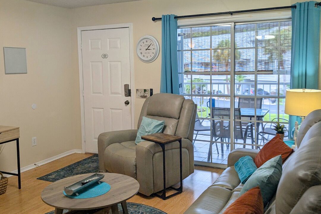 Photo of Livingroom in Lutz