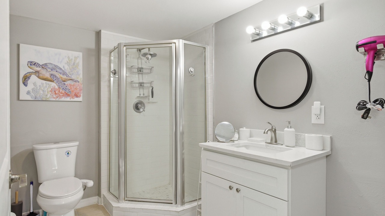 Photo of Bathroom in Hudson Beach Estates