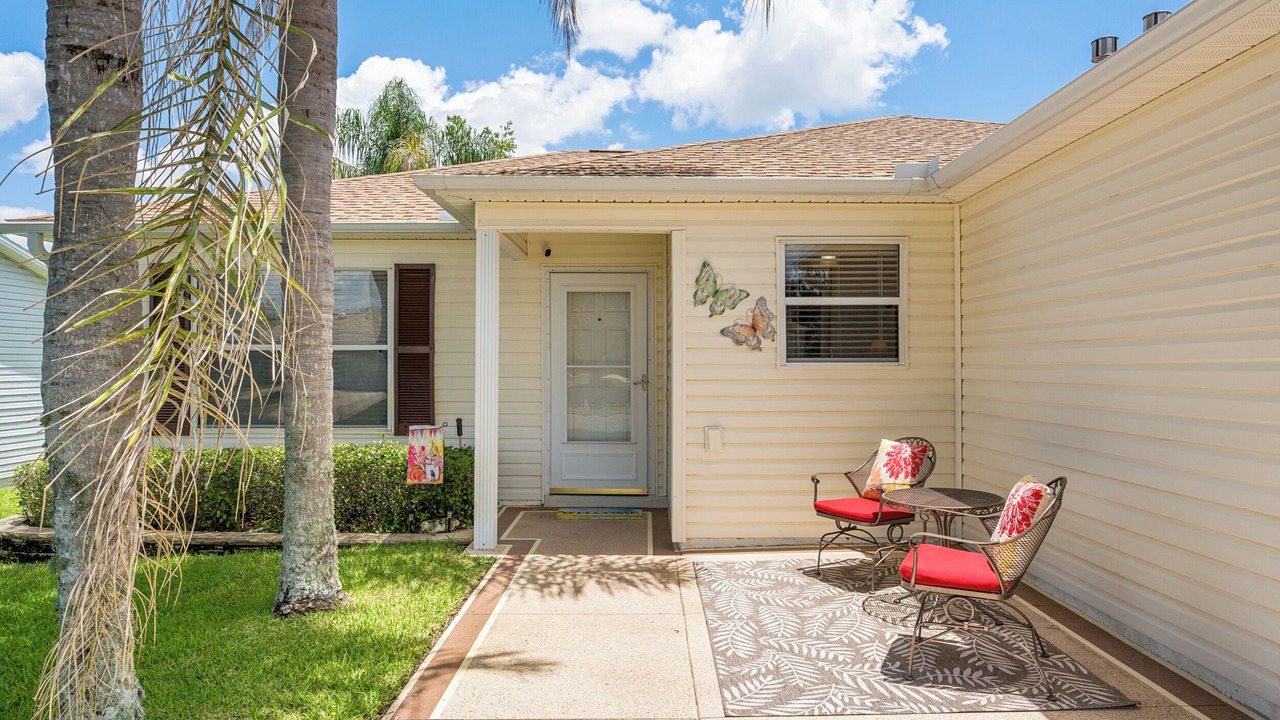 Photo of Outdoor in Caroline
