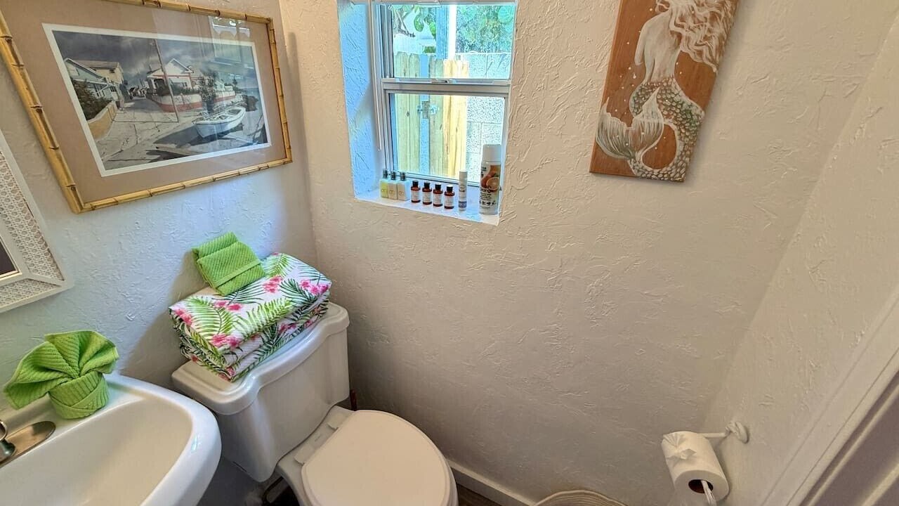 Photo of Bedroom in Orlando Beach
