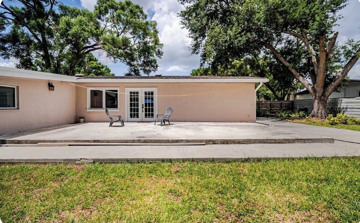 Photo of Outdoor in Egypt Lake-Leto