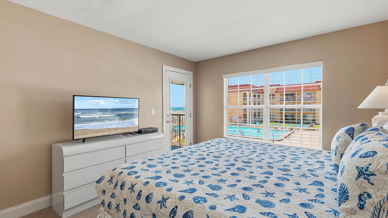Photo of Patio Balcony in Point East