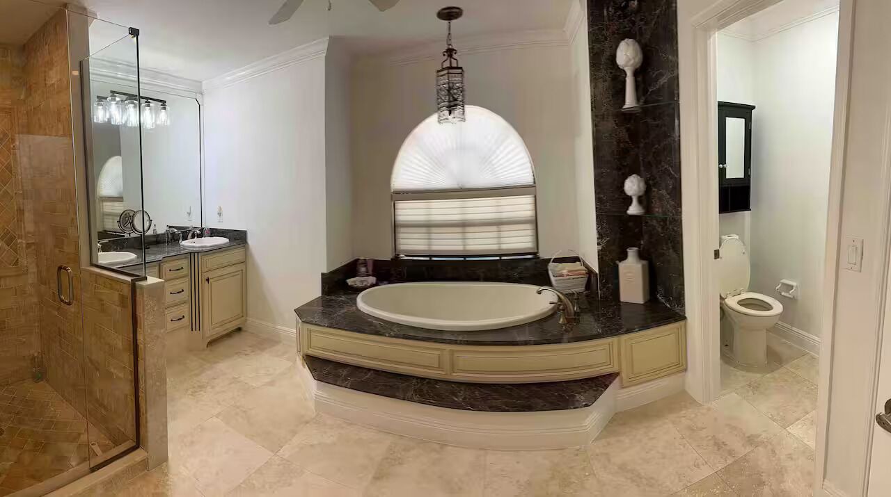 Photo of Bathroom in Gateway