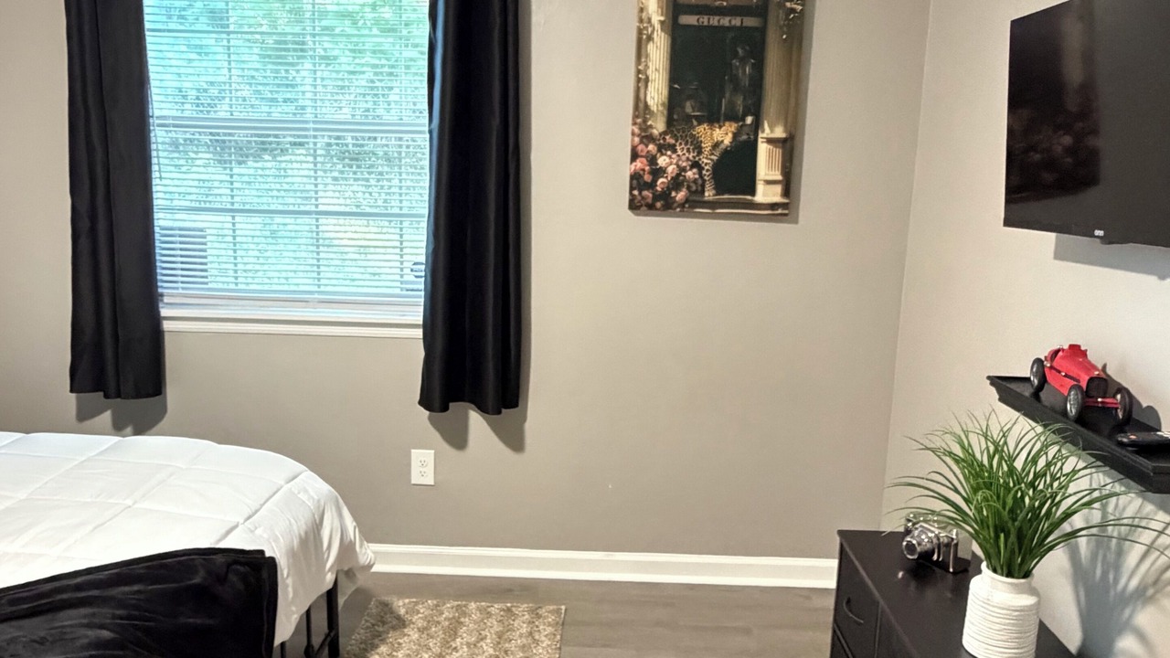 Photo of Bedroom in Tallahassee