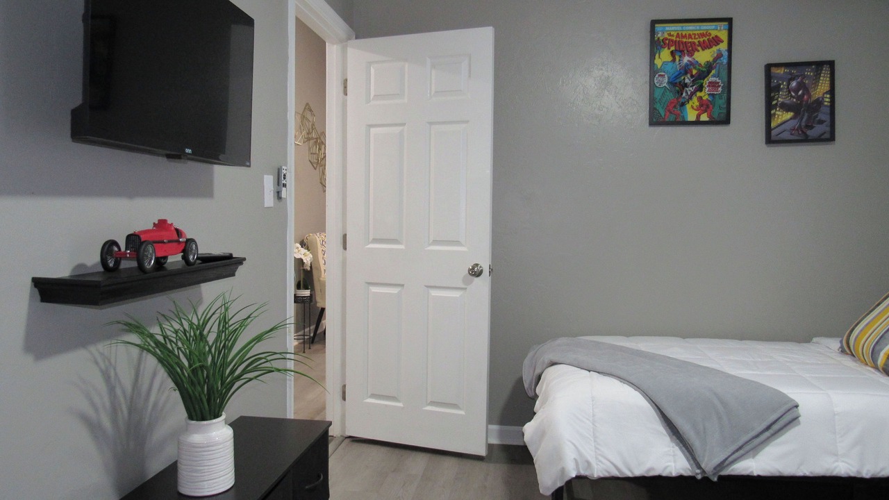 Photo of Bedroom in Tallahassee