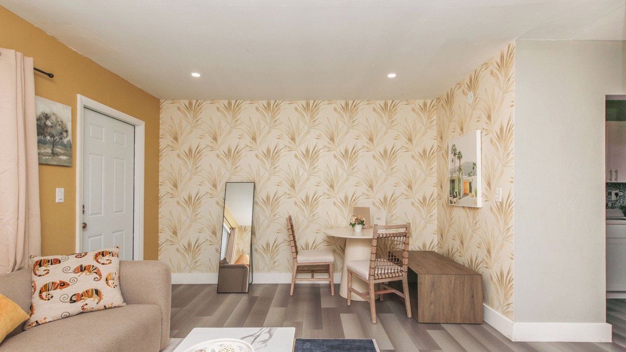 Photo of Livingroom in Harbordale