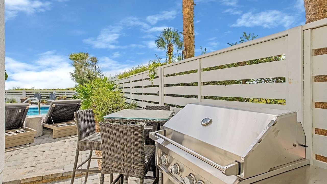 Photo of Patio Balcony in Seacrest