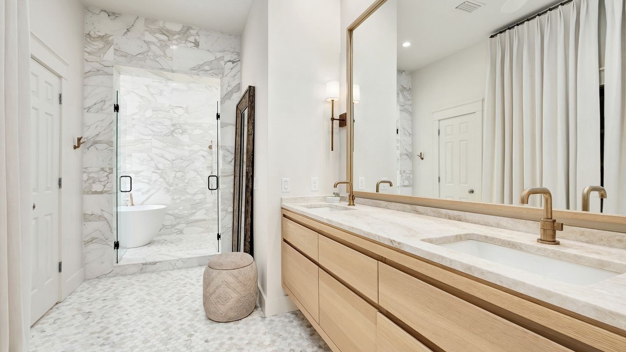 Photo of Bathroom in Seacrest