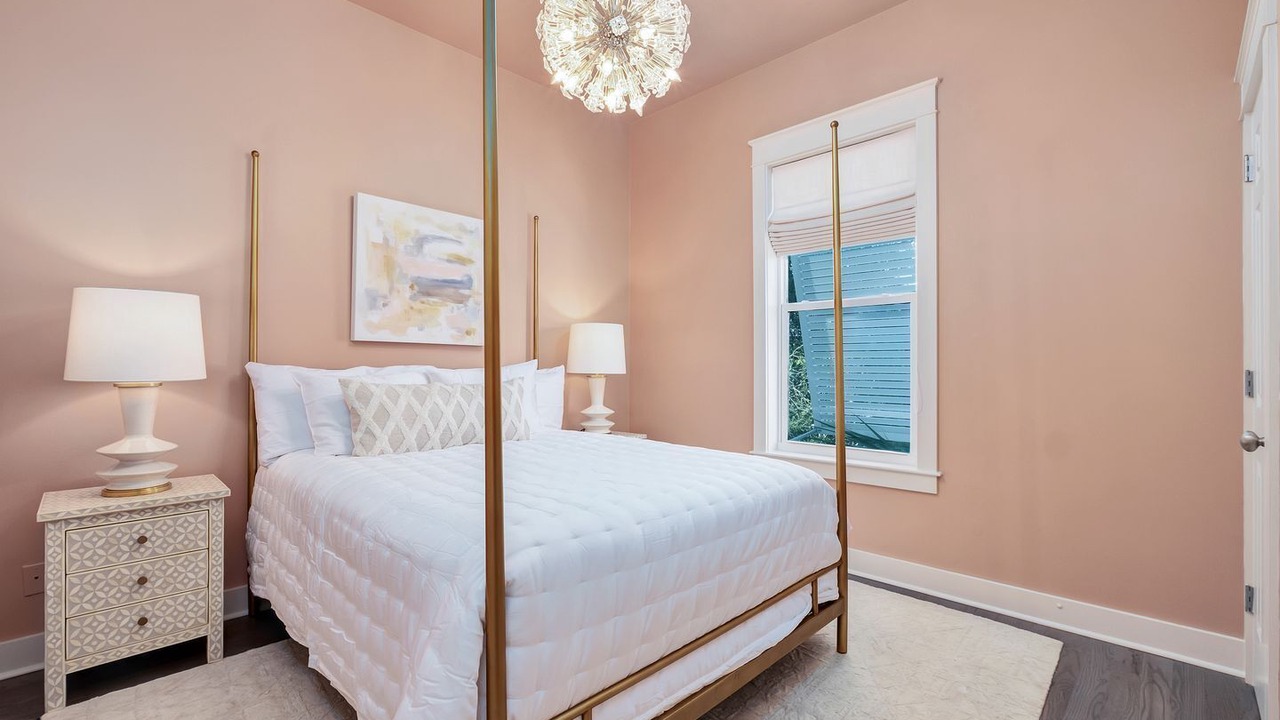 Photo of Bedroom in Seacrest