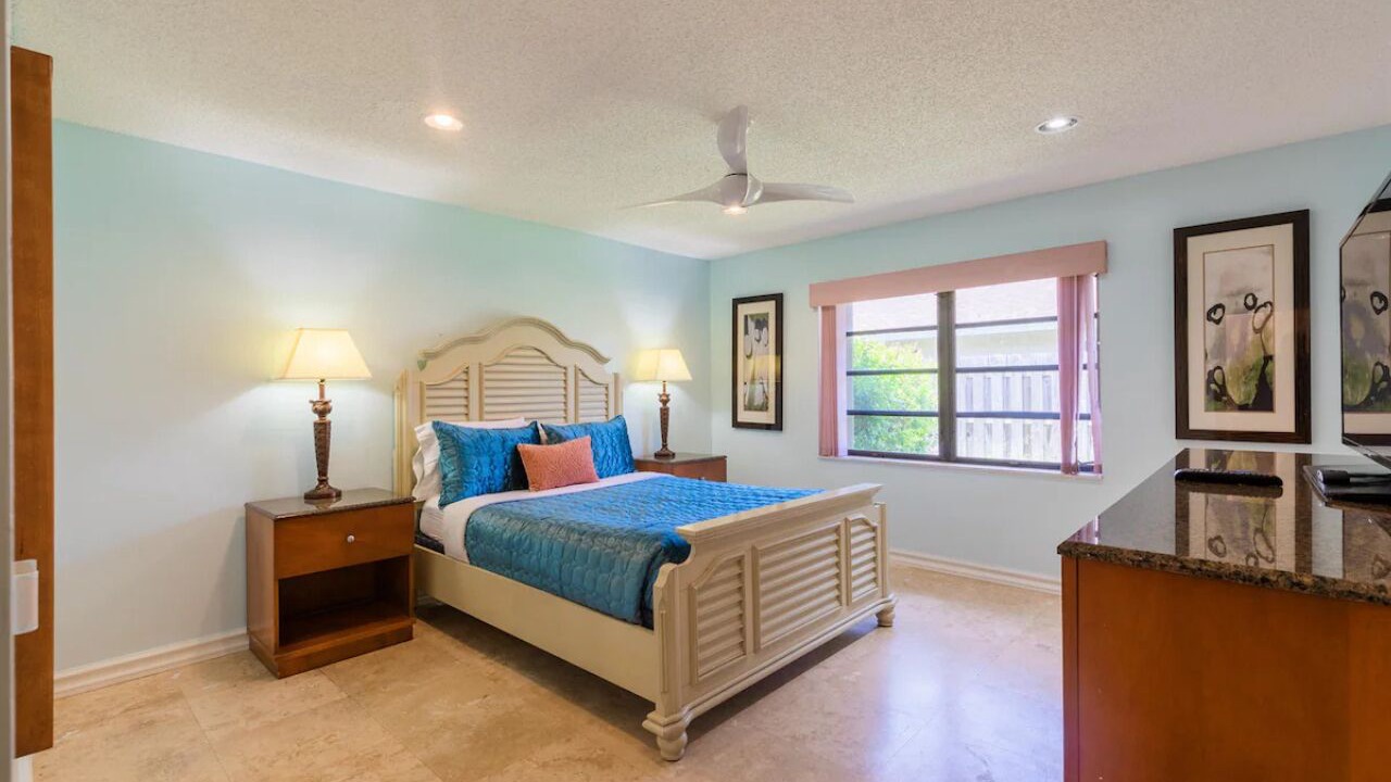 Photo of Bedroom in Tamarac