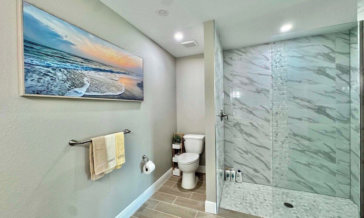 Photo of Bathroom in Diplomat