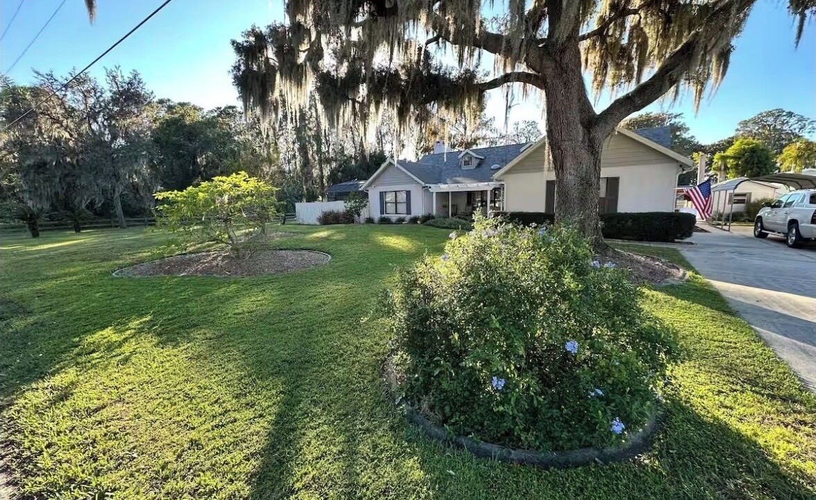 Photo of Outdoor in Tavares