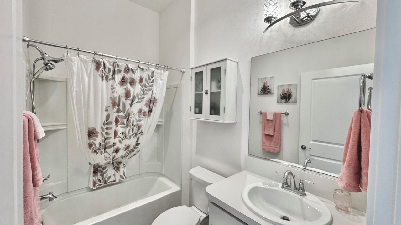 Photo of Bathroom in Candler