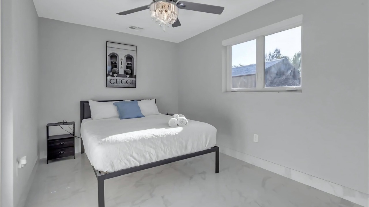 Photo of Bedroom in Homestead