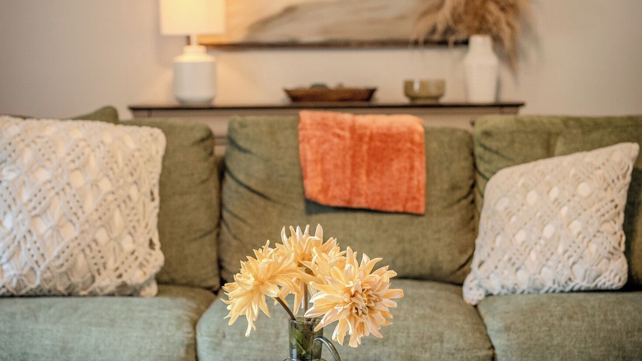 Photo of Livingroom in Longwood