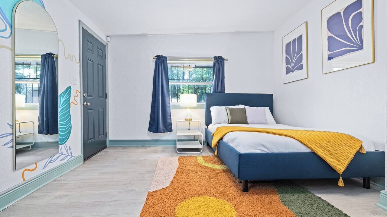 Photo of Bedroom in Tampa Heights