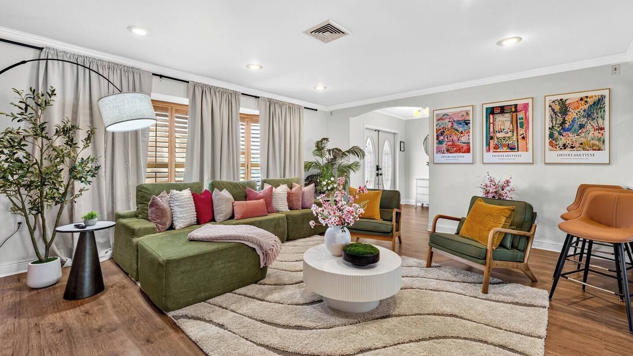 Photo of Livingroom in Seminole