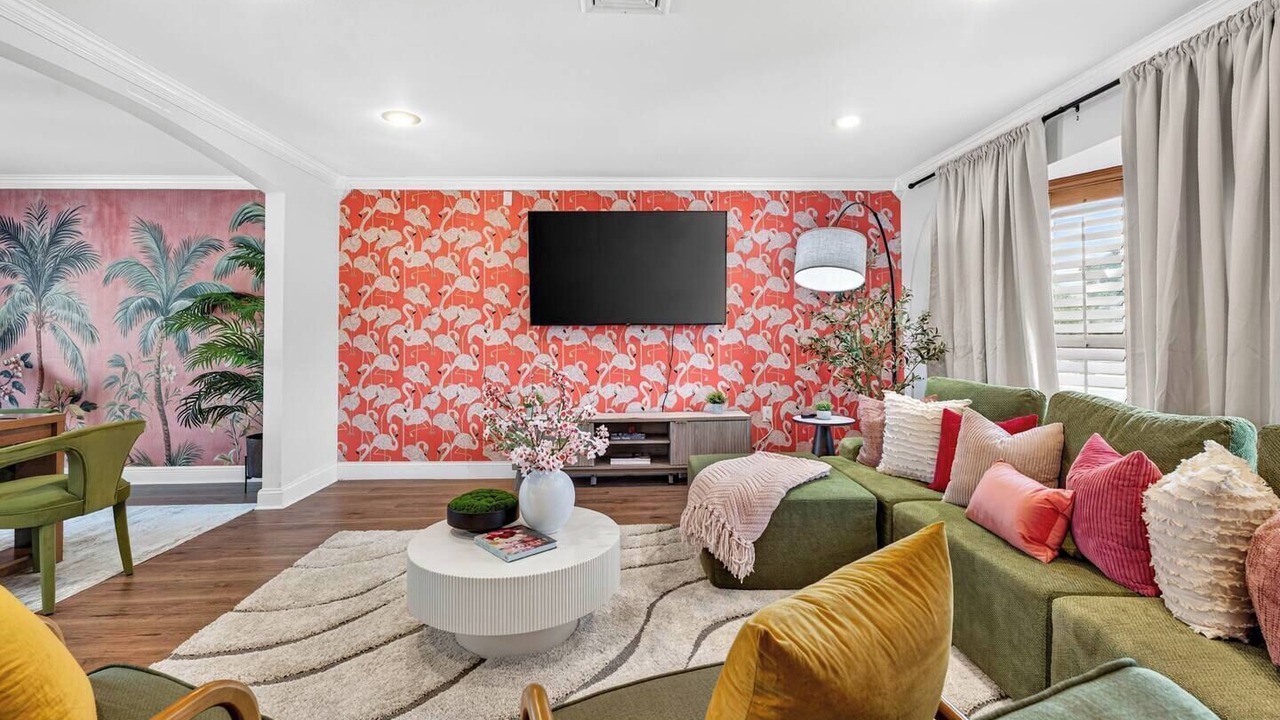 Photo of Livingroom in Seminole