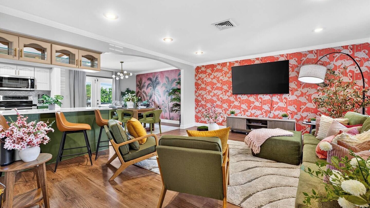 Photo of Livingroom in Seminole