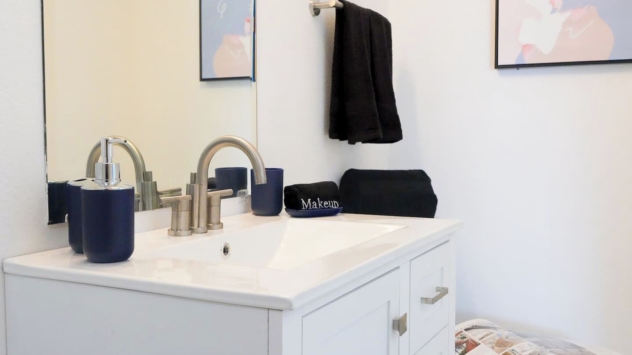 Photo of Bathroom in Bay Crest Park