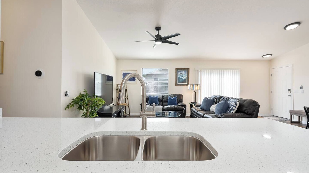 Photo of Livingroom in Duval